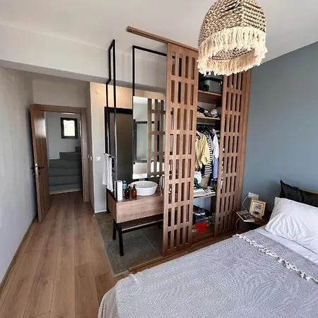 Villa Specially Designed Wprivate Garden&sea View
