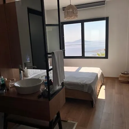 Specially Designed Wprivate Garden&sea View Villa
